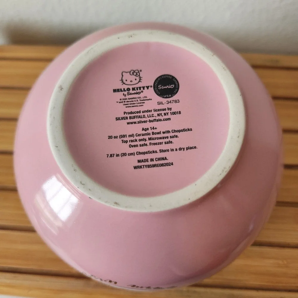 Sanrio 2024 Hello Kitty Christmas Pink Snow Ramen Noodle Large Bowl Warm‎ Wishes